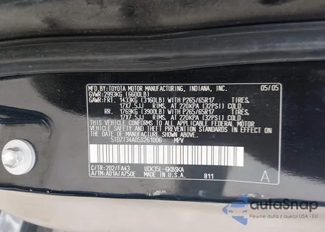 2005 Toyota Sequoia Sr5 V8 z USA, uszkodzony, nr VIN 5TDZT34A05S261006